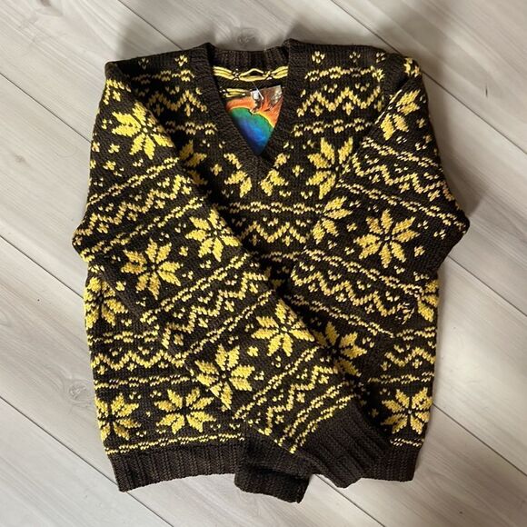 Vintage Wool Sweater, Size Medium/Large Yellow /Brown Geometrical Shapes V Neck - Picture 3 of 4